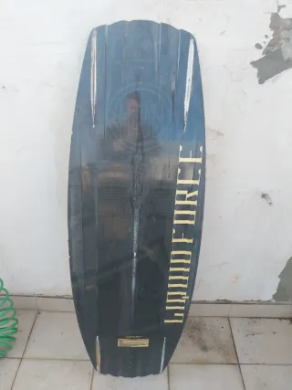 Tabla Wakeboard Liquid Force Watson 134