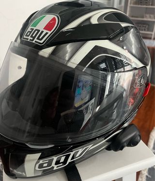 Casco Moto AGV con Intercomunicador Sena