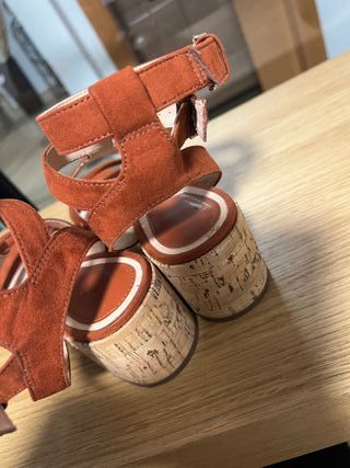 Sandalias Tacon Mujer T.38 STRADIVARIUS Marrón