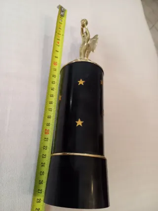 Portasigarette vintage a scomparsa con carillon