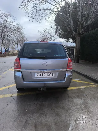 Opel Zafira 2010