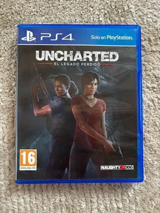 PS4 (PlayStation 4) Nera + 6 Giochi
