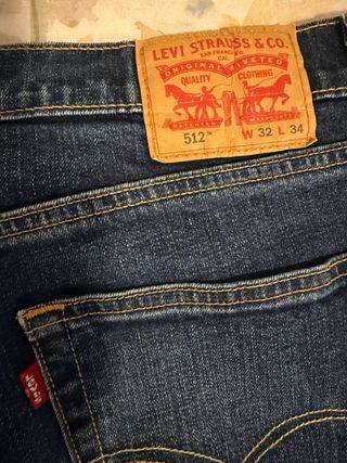 Pantalón vaquero Levi's azul oscuro