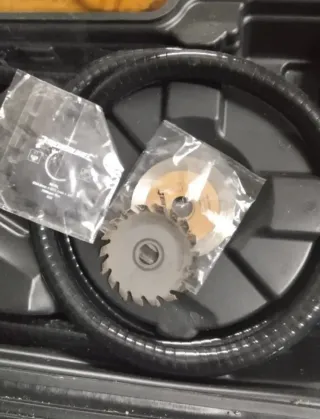 Mini Sierra Circular Silverline