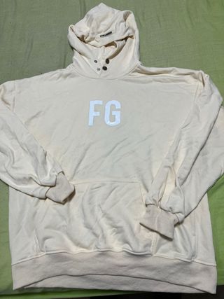 Sudadera Fear of God Essentials Beige