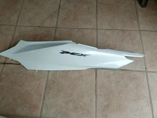 Carenado Izquierda Honda PCX 125/150 (2024) leer