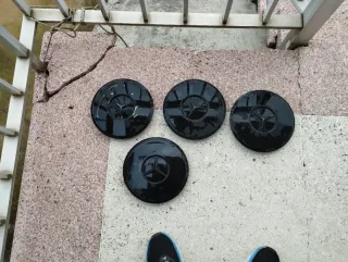 Tapacubos Mercedes-Benz