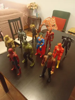 Figuras Superhéroes Marvel Figuras que hablan
