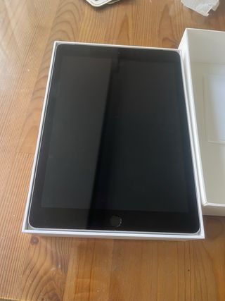 Ipad Gris espacial • 128 GB • WiFi + 4G