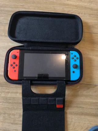 Nintendo Switch Azul y Rojo