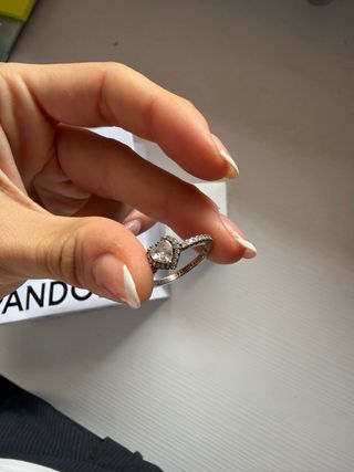 Anillo  Plata talla 7  TIENE SIGNOS USO!!