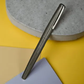 Pluma Estilográfica Vintage Gris