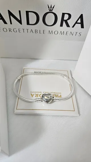 Pulsera Corazón Plata, incluye caja y bolsa
