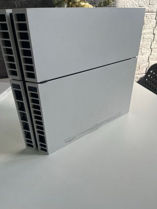 PS4 Edición Destiny 500GB Blanca y Dorada