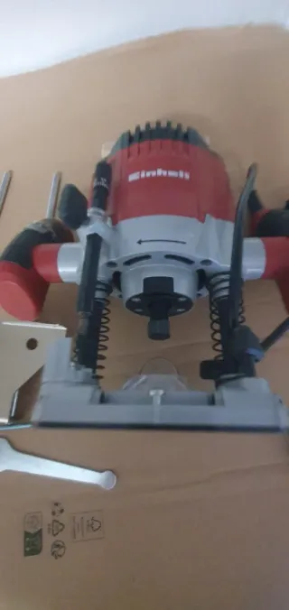 Fresadora Einhell Roja y Gris