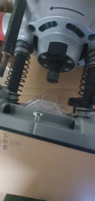 Fresadora Einhell Roja y Gris