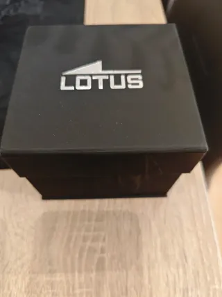 Reloj Lotus Azul y Dorado