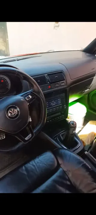 Volkswagen Golf 2003