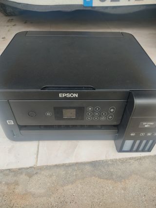 Impresora Epson Ecotank ET-2750 para preparar