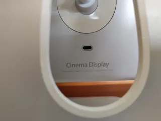 Pantalla Apple Cinema Display Plata