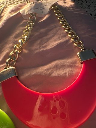 Collares con colgante redondo