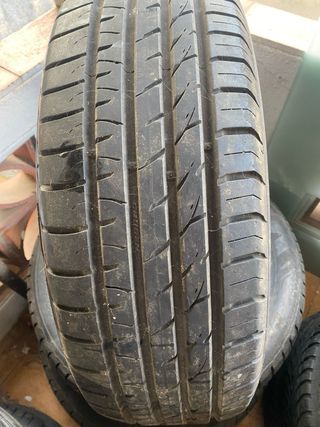 Neumático Kumho HP91 225/60 R18 100H