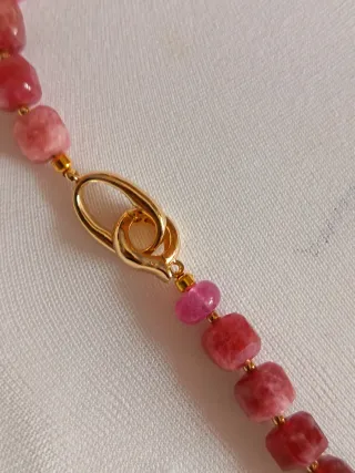 Collana con quarzo sfaccettato rosa fragola