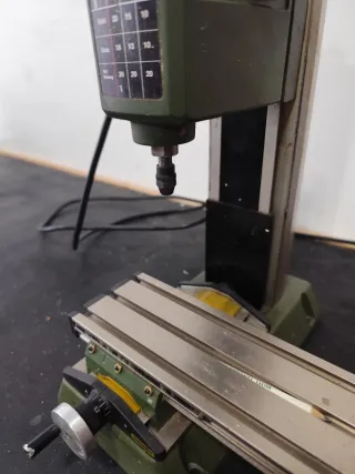 Fresadora PROXXON MF 70