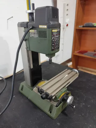 Fresadora PROXXON MF 70