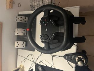 Volante GTR Powerdrive GT con pedali