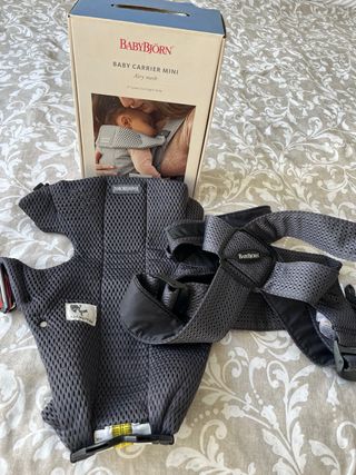 Mochila de porteo mini BabyBjorn
