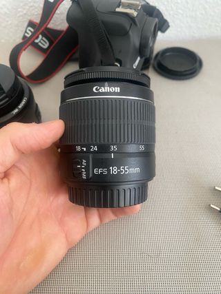 Cámara Canon EOS 1200D + objetivo + mochilas