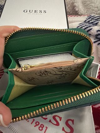 Monedero GUESS Verde-NUEVO