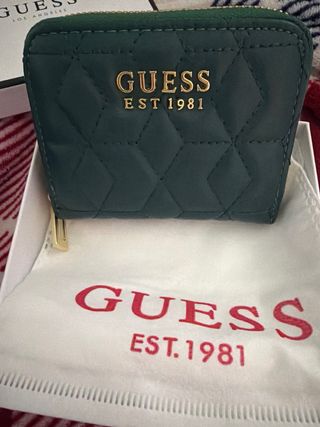 Monedero GUESS Verde-NUEVO