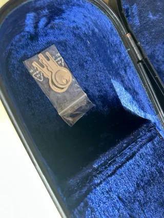 Estuche Rígido Violín 4/4 Azul.