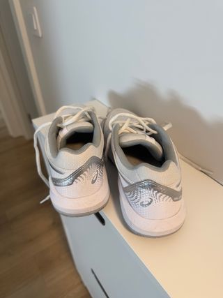 Zapatillas Padel ASICS Blancas