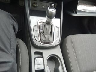 SIN ENTRADA!Kona AUTOMÁTICO ETIQUETA ECO 47000KM!