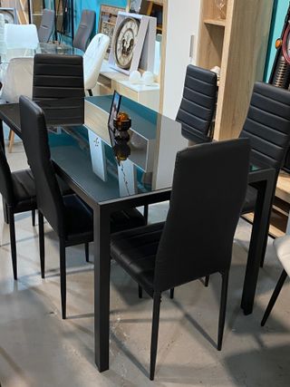 Mesa Comedor Negra Cristal y Metal