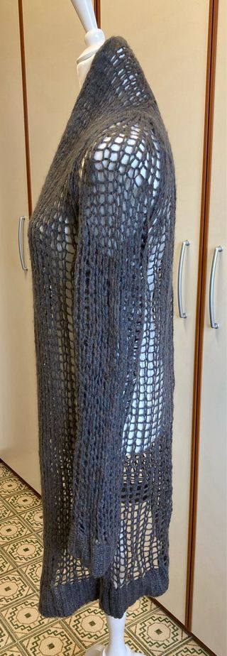 Cardigan lungo traforato grigio