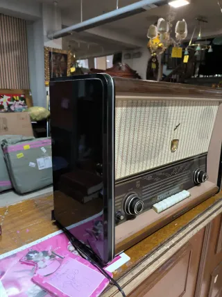 Radio Philips Antigua