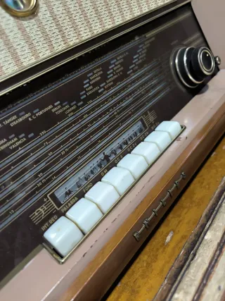 Radio Philips Antigua