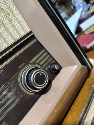 Radio Philips Antigua