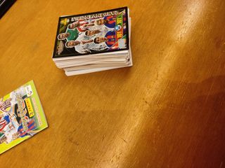 Cromos Panini Adrenalyn XL: Messi, Rakitic, Iniest