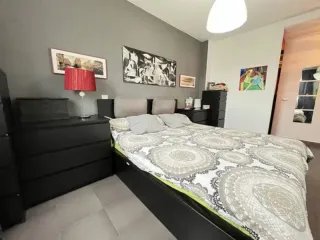 Vivienda piso venta 3 habit garaje trastero Loeche