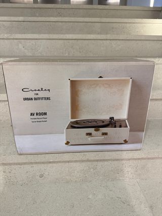 Tocadiscos Crosley Beige y Dorado