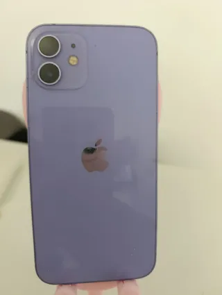 iPhone 12 Morado