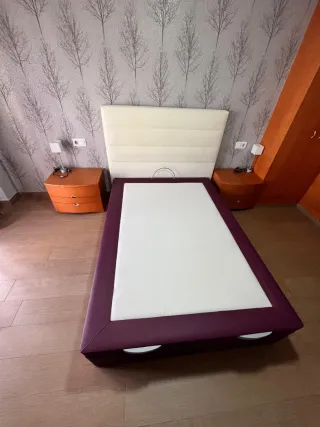 Canapé cama tapizado morado