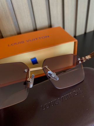 Gafas de sol Louis Vuitton doradas y marrones