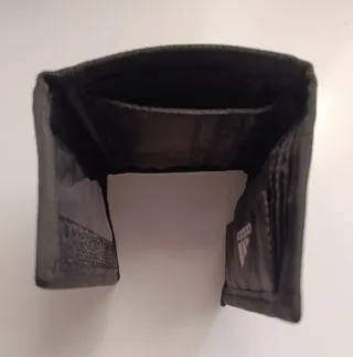 Cartera Adidas Real Madrid