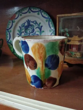 Taza cerámica artesanal pintada a mano